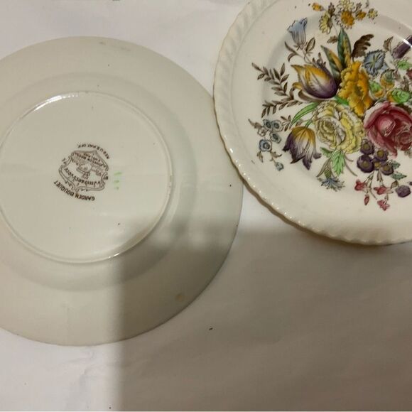2 Johnson Bros Windsor Ware England GARDEN BOUQUET 6-1/4" Bread/Butter Plate G17 - Picture 3 of 6
